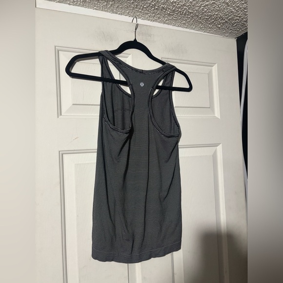 Lululemon Swiftly Tech Racerback - Picture 4 of 4